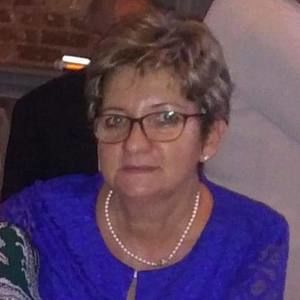 Meet your Posher, Jola